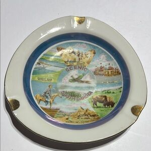 Scenic South Dakota Souvenir Ashtray with Gold Accents